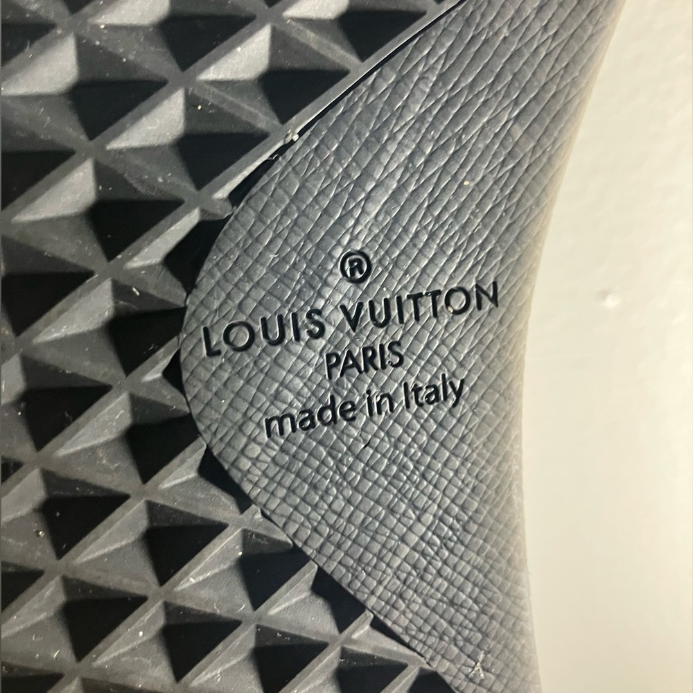 LOUIS VUITTON Luxembourg Sneakers 'Black' - Picture 6 of 6